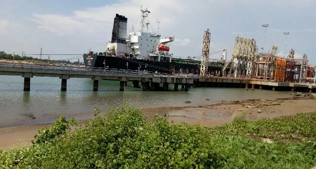 ଆମେରିକାରୁ ପ୍ରଥମ ଥର ପାଇଁ ପାରାଦୀପରେ ପହଞ୍ଚିଲା ଅଶୋଧିତ ତୈଳ ବୋଝେଇ ଜାହାଜ