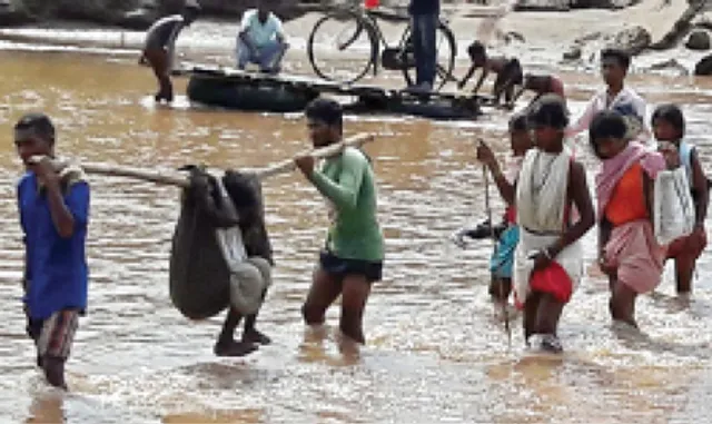 ପୁଣି ୧୦ କିମି ବୁହା ହୋଇ ମେଡିକାଲ ଆସିଲେ ଡଙ୍ଗରିଆ ମହିଳା