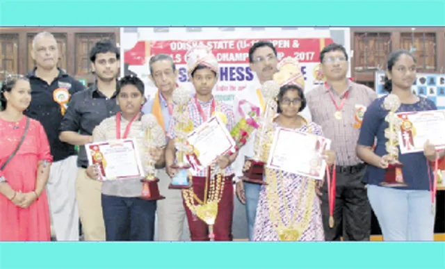 ରାଜ୍ୟ ୧୧ ବର୍ଷରୁ କମ ଚେସ୍‌:ସାଇରୂପା ଓ ମନୀଷ ବିଜେତା