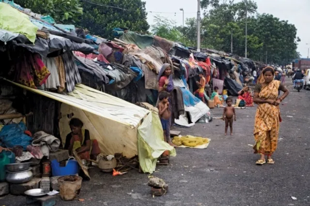 ଫୋକସ୍‌ରେ ବସ୍ତିବାସିନ୍ଦା, ବସ୍ତିରେ ଟିକାକରଣ ତ୍ବରାନ୍ବିତ କରିବାକୁ ରଣନୀତି ପ୍ରସ୍ତୁତ