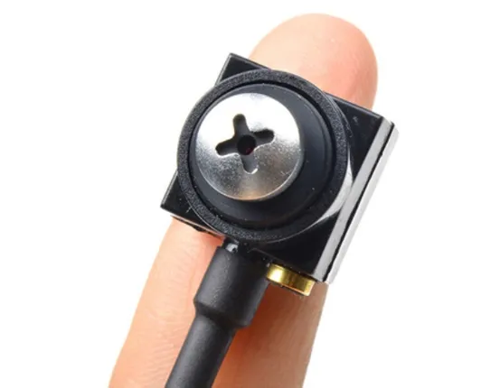 କ୍ୟାମେରାକୁ ଲୁଚାଇ ରଖି ଦୂରରୁ ରୋମାଞ୍ଚକର ଦୃଶ୍ୟର ଚିତ୍ରଗ୍ରହଣ କରିବାକୁ ଚାହାଁନ୍ତି କି?