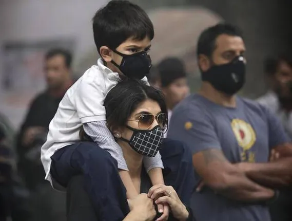 ଦିଲ୍ଲୀ ପ୍ରଦୂଷଣ ସ୍ଥିତି ଭୟାବହ : ରବିବାର ପର୍ଯ୍ୟନ୍ତ ସ୍କୁଲ୍‌ ବନ୍ଦ