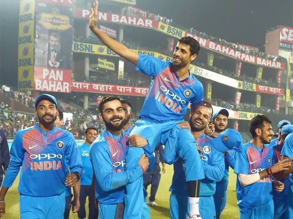 ନେହରାଙ୍କୁ ‘ନ୍ୟୁଜିଲାଣ୍ଡ ବିଜୟ’ ଉପହାର