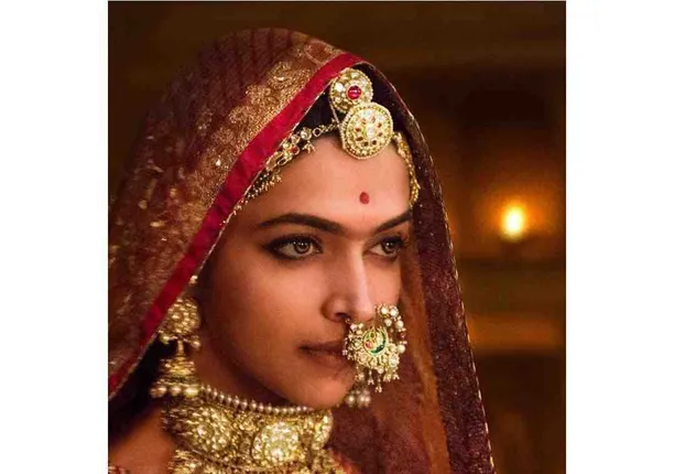  ‘ପଦ୍ମାବତୀ’କୁ ନେଇ ଥମୁନି ବିବାଦ: ଚିତ୍ତୋରଗଡ଼ଠାରେ ବଡ଼ ଧରଣର ବିକ୍ଷୋଭ