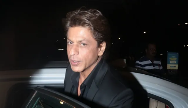 ମମତାଙ୍କ ବନାର୍ଜୀଙ୍କ ସହ ଶାହାରୁଖଙ୍କ ଅତୁଟ ସଂପର୍କ, ସୋସିଆଲ୍‌ ମିଡିଆରେ ଭିଡିଓ ଭାଇରାଲ୍‌