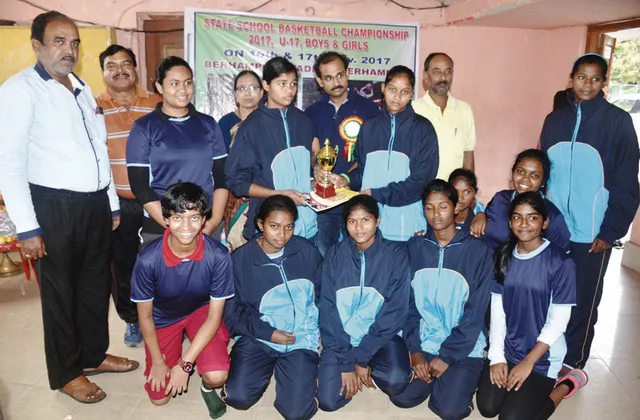 ରାଜ୍ୟ ସ୍କୁଲସ୍ତରୀୟ ବାସ୍କେଟ୍‌ବଲ୍‌: ଭୁବନେଶ୍ୱରକୁ ଦ୍ୱିମୁକୁଟ