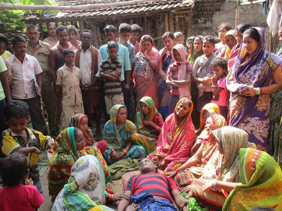 ଚାପ ସହି ନ ପାରି ଜୀବନ ହାରିଲେ ଛାତ୍ର