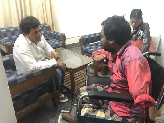 ‘ସମ୍ବାଦ’ ପ୍ରଭାବ: ଦିବ୍ୟାଙ୍ଗ ଦିଲ୍ଲୀପଙ୍କୁ ନିଯୁକ୍ତି ଯୋଗାଇଦେବ କିସ୍‌