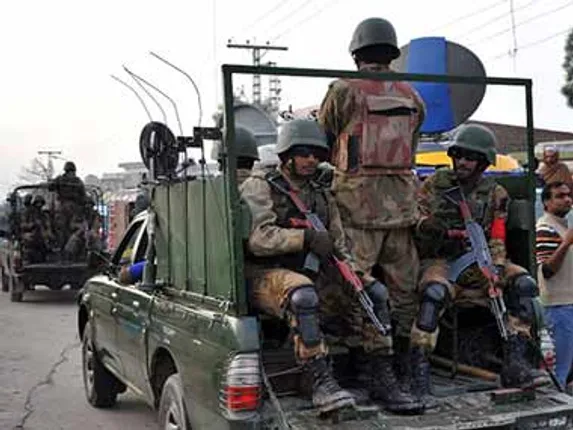 କାଶ୍ମୀରରେ କାହିଁକି ଗୁଳିଚଳାଇଲା ସେନା,  ଜାଣନ୍ତୁ