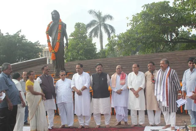 ଇନ୍ଦିରା ଗାନ୍ଧୀଙ୍କ ଜନ୍ମ ଶତବାର୍ଷିକୀରେ ଶପଥ ପାଠ