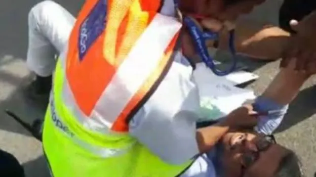 ଇଣ୍ଡିଗୋ କର୍ମଚାରୀ ଯାତ୍ରୀଙ୍କୁ ମାଡ ମାରିବା ପରେ ଅନ୍ୟ ଏୟାରଲାଇନ୍ସ ଜାରିକଲେ ମଜାଦାର ବିଜ୍ଞାପନ