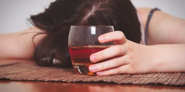 ମଦ୍ୟପାନ ନିଦ୍ରାହୀନତାର ଶିକାର କରାଏ