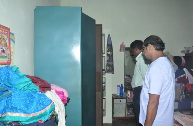 ଘରେ ପଶି ଲୁଟିନେଲେ ୯ ଲକ୍ଷର ସୁନାଗହଣା