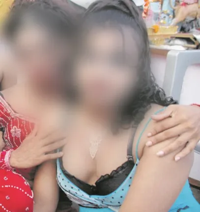 ପୁଣି କୁଇନ୍‌ ବେଶରେ କିନ୍ନର