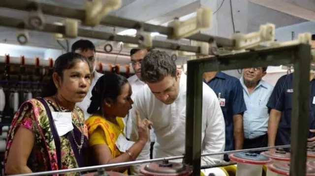 ସୁରତରେ ବ୍ୟବସାୟୀଙ୍କୁ ଭେଟିଲେ ରାହୁଲ, ଲୋକ କହିଲେ ମୋଦି-ମୋଦି