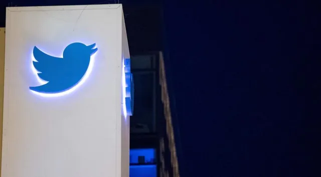 ଜନ ଅସନ୍ତୋଷ ଯୋଗୁଁ ବ୍ଲୁ ଚେକ୍‌ ମାର୍କ ଯାଞ୍ଚ ବନ୍ଦ କଲା ଟୁଇଟର୍‌