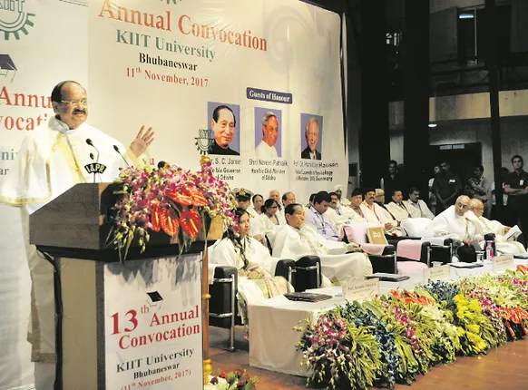 ଗୁରୁଙ୍କ ସ୍ଥାନ ନେଇପାରିବନି ଗୁଗୁଲ୍‌: ଉପରାଷ୍ଟ୍ରପତି