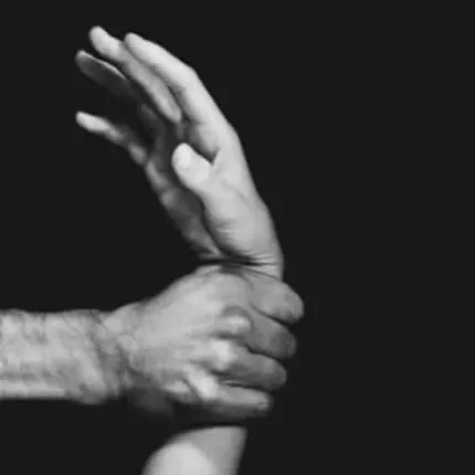 ଘରୋଇ ହିଂସା ଆଇନର ସ୍ଥିତି ପରଖିବାକୁ କେନ୍ଦ୍ରକୁ ସୁପ୍ରମ୍‌କୋର୍ଟ ନୋଟିସ