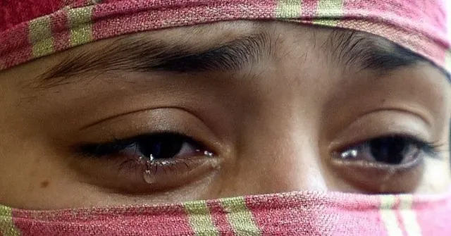 ମହିଳାଙ୍କୁ ନିଛାଟିଆ ସ୍ଥାନକୁ ନେଇ ଟଙ୍କା, ପର୍ସ ଓ ଘଣ୍ଟା ଆଦି ଲୁଟିବା ପରେ କ୍ୟାବ୍‌ ଚାଳକ କଲା ଦୁଷ୍କର୍ମ