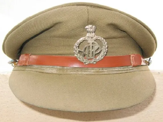 ଥାନାରେ ଇନ୍ସପେକ୍ଟର-ଏଏସ୍‌ଆଇ ହାତାହାତି