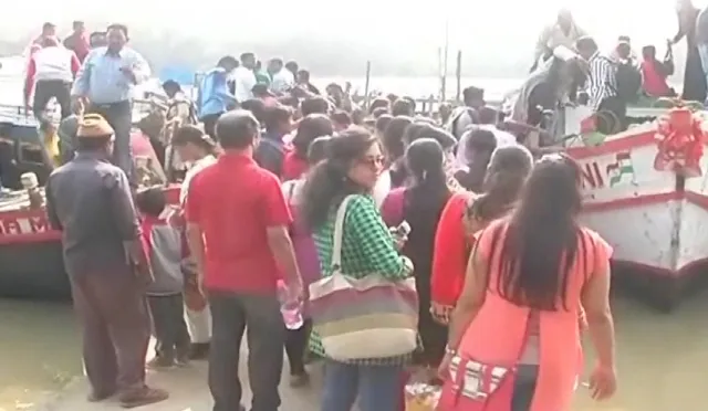 ଭିତରକନିକାରେ ପର୍ଯ୍ୟଟକଙ୍କ ଭିଡ଼