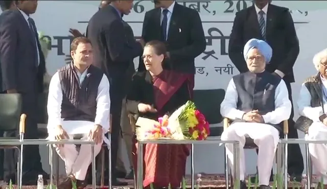 କଂଗ୍ରେସରେ ରାହୁଲ ରାଜ ଆରମ୍ଭ, ଅଧ୍ୟକ୍ଷ ଭାବେ ମାଆଙ୍କ ଠାରୁ ଦାୟିତ୍ୱ ନେଲେ ରାହୁଳ