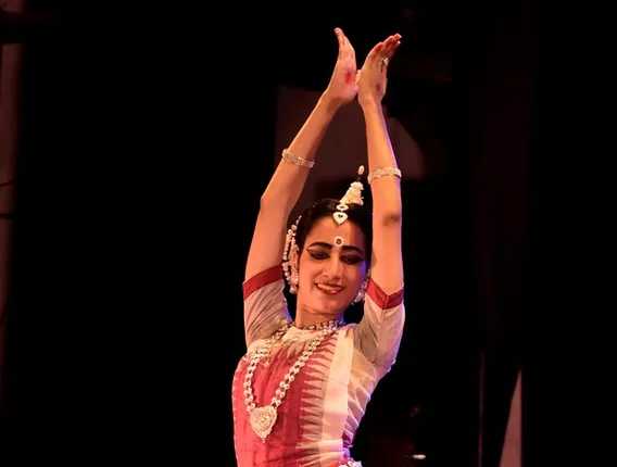 ଗୁରୁ ବିଚିତ୍ରାନନ୍ଦଙ୍କୁ ‘ବିମୋହନ କଳା’ ସମ୍ମାନ