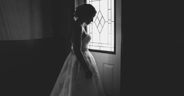 ଚଳଚ୍ଚିତ୍ରର କାହାଣୀ ଭଳି ବରକୁ ଛାଡ଼ି ପ୍ରେମିକ ହାତ ଧରି ଚାଲିଗଲେ କନ୍ୟା