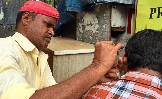 ବିଚିତ୍ର ବେଉସା: ରୋଜଗାରର ଏପରି ସବୁ ମାଧ୍ୟମ ବି ରହିଛି