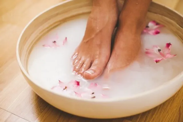 ଏମିିତି ନିଅନ୍ତୁ ପାଦର ଯତ୍ନ