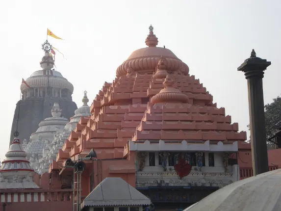 ମୂଷା ଖାଇଗଲା ମହାପ୍ରଭୁଙ୍କ ଟୋପର