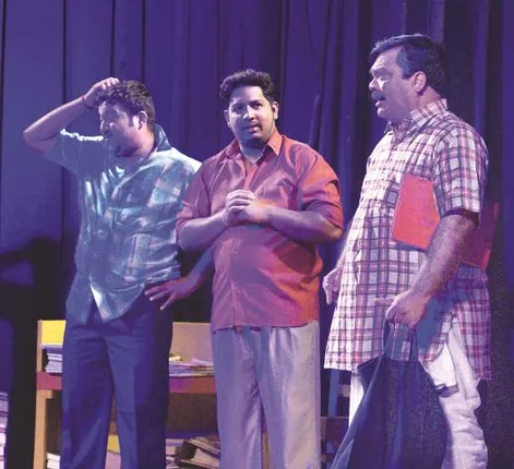 ସ୍ମୃତି କେବେ ଖୁସି ଦିଏ ତ’ କେବେ ବିଷାଦ