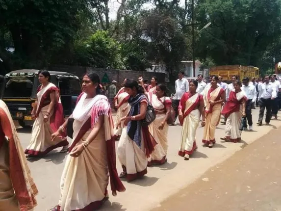 ଗଣଶିକ୍ଷା ସଚିବ ଓ ମାଧ୍ୟମିକ ଶିକ୍ଷା ନିର୍ଦ୍ଦେଶକଙ୍କୁ ବ୍ୟକ୍ତିଗତ ହାଜିରା ନିର୍ଦ୍ଦେଶ