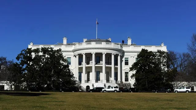 ଯୌନାଚାର ଓ ହ୍ଵାଇଟ୍‌ ହାଉସ୍‌: କ୍ଲିଣ୍ଟନ୍‌ଙ୍କ ଠାରୁ ଟ୍ରମ୍ପ୍‌ଙ୍କ ଯାଏଁ