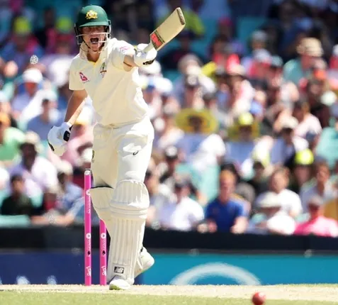 ଦ୍ରୁତତମ ୬୦୦୦ ରନ୍‌ କ୍ଲବ୍‌ରେ ସ୍ମିଥ୍‌