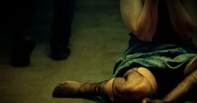 ବିବାହର ପ୍ରଥମ ରାତିରେ ମାନସିକ ବିକାରଗ୍ରସ୍ତ ପତି କଲା ପଶୁ ଭଳି ଦୁଷ୍କର୍ମ; ଯନ୍ତ୍ରଣାରେ ଛଟପଟ ହୋଇ ପତ୍ନୀର ପ୍ରାଣ ଗଲା