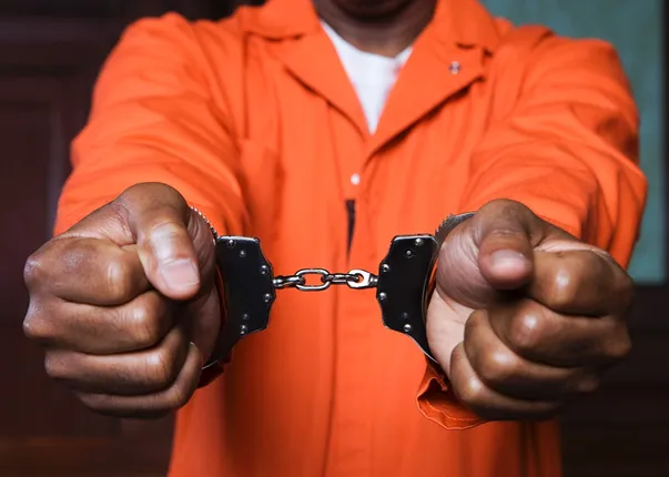 ବାପାକୁ ହତ୍ୟା କରିବା ପରେ ଘର ଭିତରେ ଗାତ ଖୋଳି ପୋତି ଥିଲା ପୁଅ