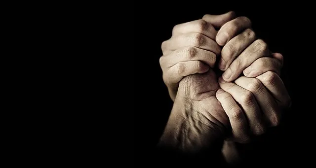 ବ୍ୟକ୍ତି ଭିତରେ ଏହି ସବୁ ଲକ୍ଷଣ ଦେଖା ଗଲେ ଜାଣିବେ ମୃତ୍ୟୁ ପାଖେଇ ଆସିଲାଣି