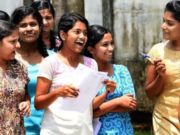 ତାମିଲନାଡୁ ସ୍କୁଲ୍‌ରେ ୫ମ ଶ୍ରେଣୀ ପିଲାଙ୍କୁ ଜେଇଇ ଏବଂ ଏନ୍‌ଇଇଟି ପାଇଁ ଦିଆ ଯାଉଛି ତାଲିମ