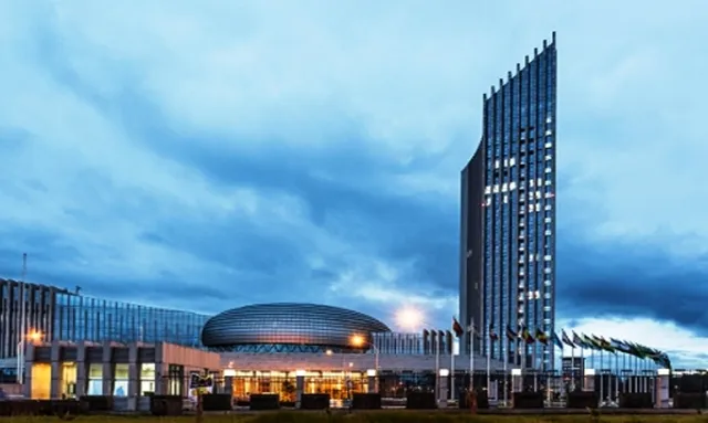 ଚୀନ ଚୋରି ଧରାପଡ଼ିଲା : ଆଫ୍ରିକୀୟ ସଂଘ କାର୍ଯ୍ୟାଳୟରୁ ସବୁ ରାତିରେ କରୁଥିଲା ଗୁପ୍ତତଥ୍ୟ ଚୋରି