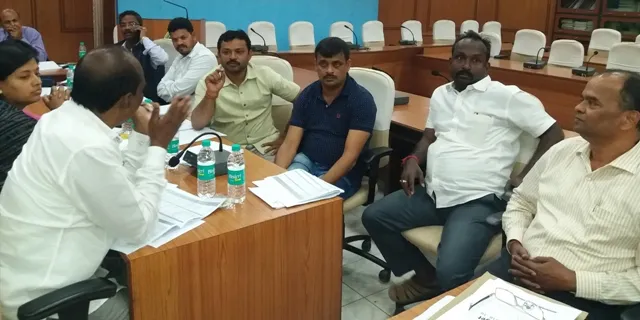 ଆସୁଛି ନିର୍ବାଚନ : ବସ୍ତିବାସିନ୍ଦା ତୁଷ୍ଟୀକରଣକୁ ପ୍ରାଥମିକତା