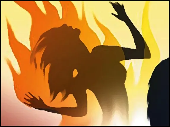 ୟୁପିରେ ଯୁବତୀଙ୍କୁ ଜିଅନ୍ତା ଜାଳିଦେଲେ