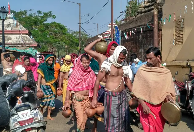 ପୌଷ ପୂର୍ଣ୍ଣମୀରେ ଶ୍ରୀଲିଙ୍ଗରାଜଙ୍କ ଜଳାଭିଷେକ