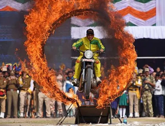 ସାଧାରଣତନ୍ତ୍ର ଦିବସ: ଏହି ଫଟୋ ଗୁଡ଼ିକ ଦେଖି ଗର୍ବ କରନ୍ତୁ ଆମେ ଭାରତୀୟ