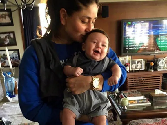 ପିତା ସୈଫ୍‌ ଚାହାଁନ୍ତି ନି ପୁଅ ତୈମୁର୍‌ ଭାଣିଜୀ ଇନାୟାଙ୍କ ପାଖରେ ରହନ୍ତୁ , ଜାଣନ୍ତୁ କାରଣ