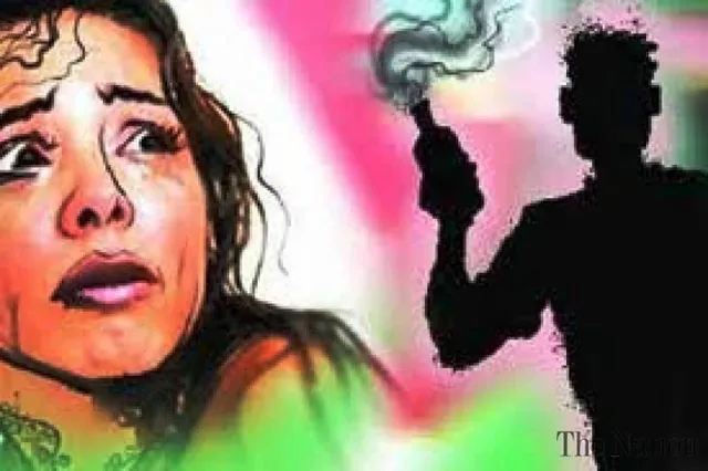 କଳାହାଣ୍ଡି: ଛାତ୍ରୀଙ୍କୁ ଉପରକୁ ଏସିଡ ମାଡ଼ କରି ଦୁର୍ବୃତ୍ତ ଫେରାର