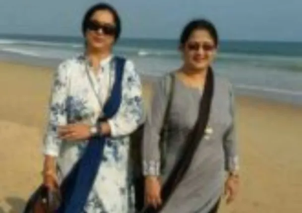 ୨୨ ବର୍ଷପରେ ଏକାଠି ହେଲେ ଓଲିଉଡ୍‌ର ଏହି ଦୁଇ ଅଭିନେତ୍ରୀ