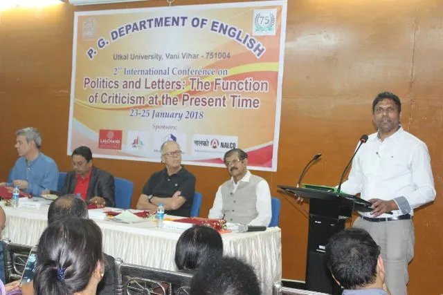 ସମାଲୋଚନା ମାଧ୍ୟମରେ ସାହିତ୍ୟ ଲୋକାଭିମୁଖୀ ହୁଏ