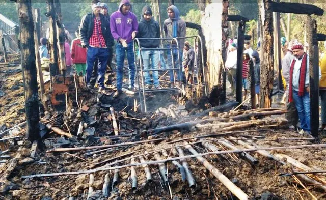 ଭଦ୍ରକ: ପୋଡ଼ିଗଲା ୬୦ ବଖରା, ୨୫ ପରିବାର ସର୍ବସ୍ୱାନ୍ତ