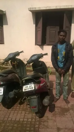 ଧରାପଡ଼ିଲା ବାଇକ୍‌ ଲୁଟେରା